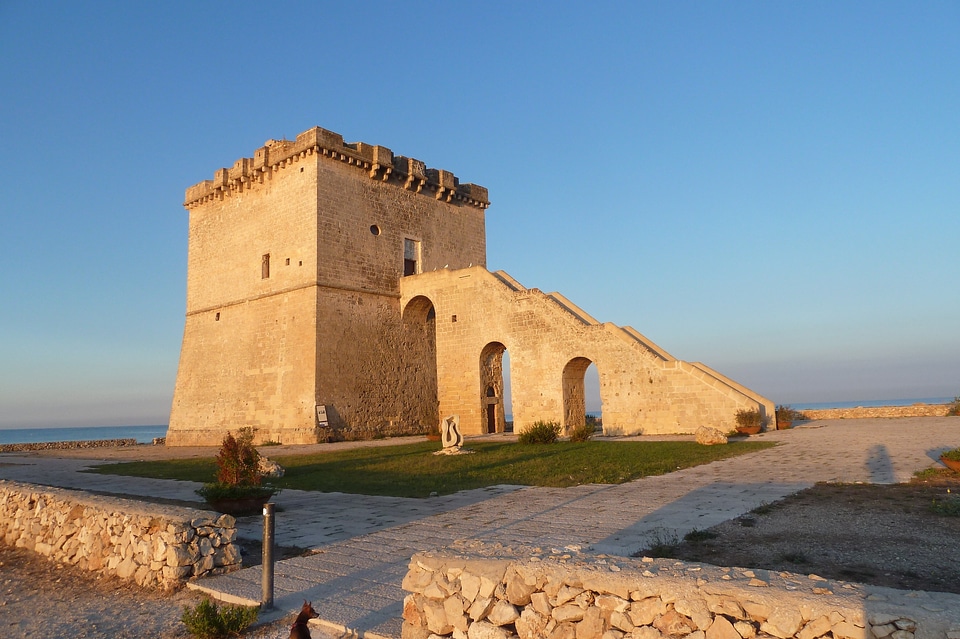 Tower lapilli porto cesareo salento