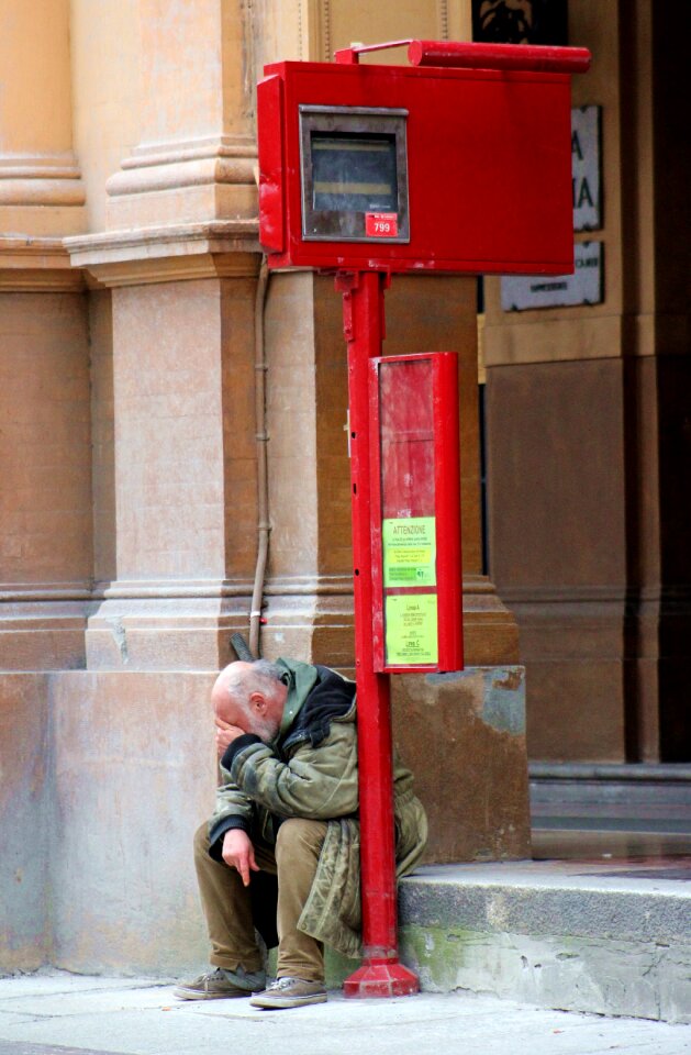 Desolation old age color