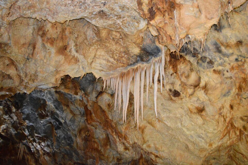 Rock mountain stalgtite