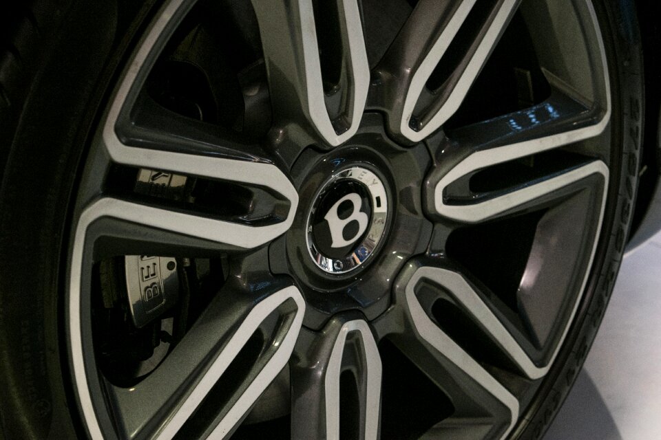 Automobile auto vehicle