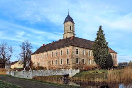 Hemsendorf jessen magpie castle