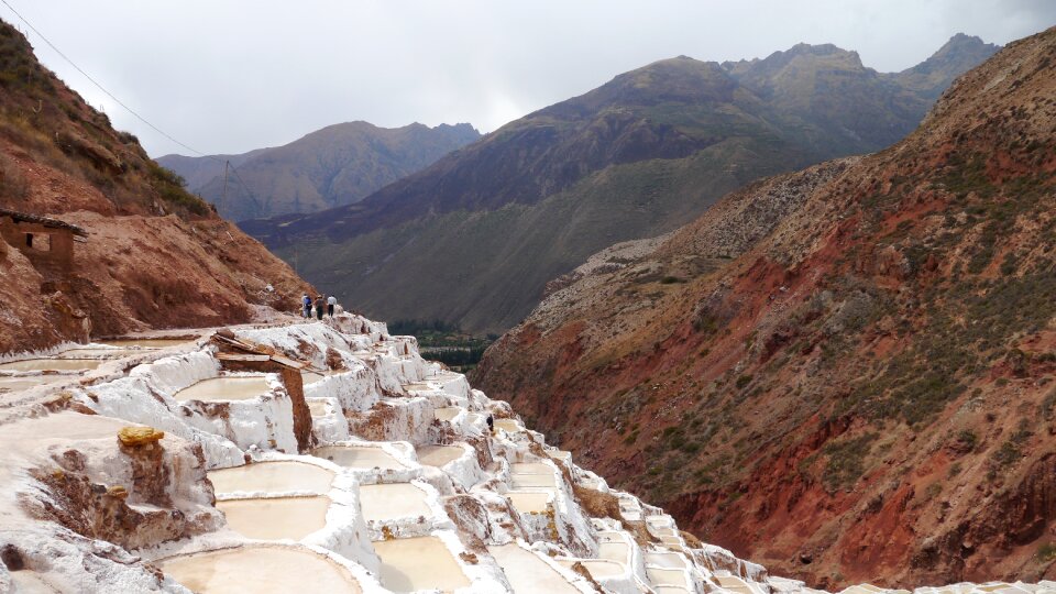 Salinas white mineral photo