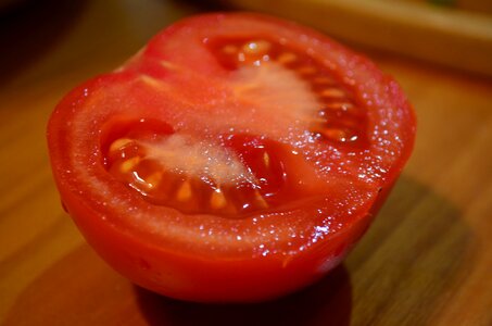 Tomatoes close-up vegetarianism use photo