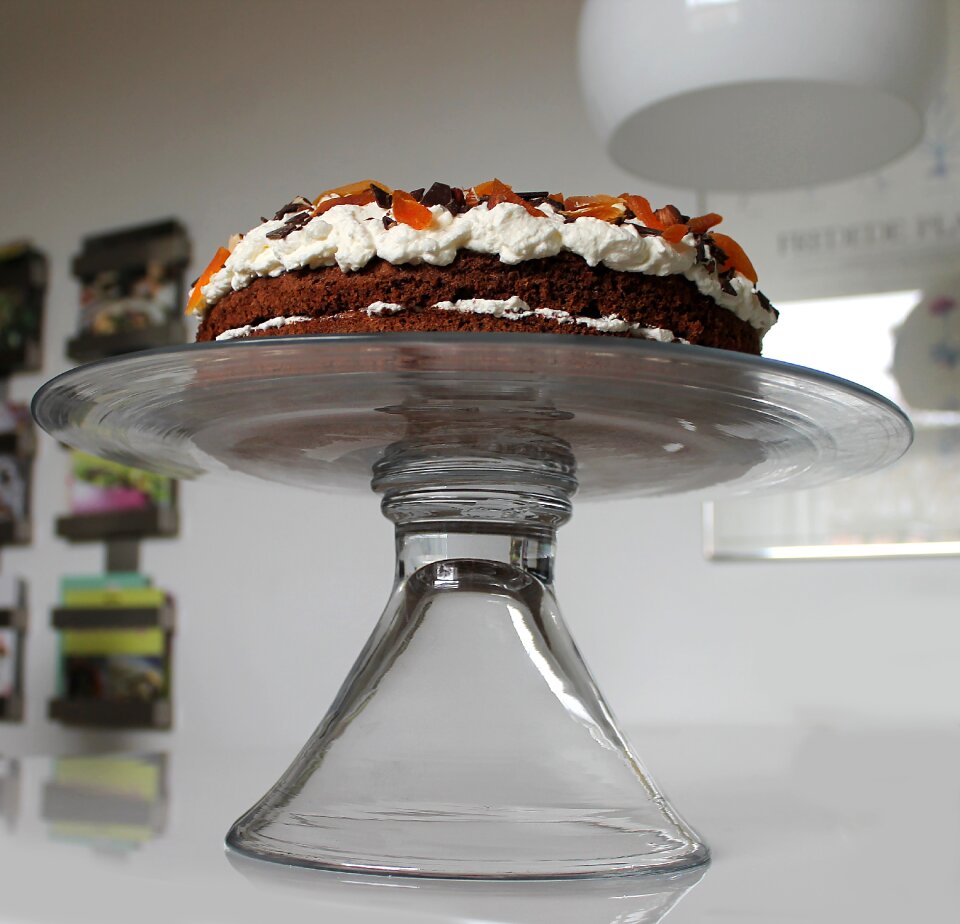 Dessert coffee table cake