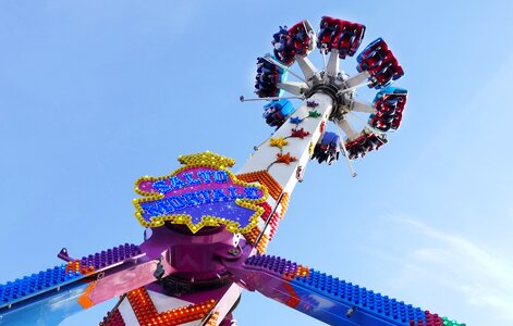 Looping somersault folk festival