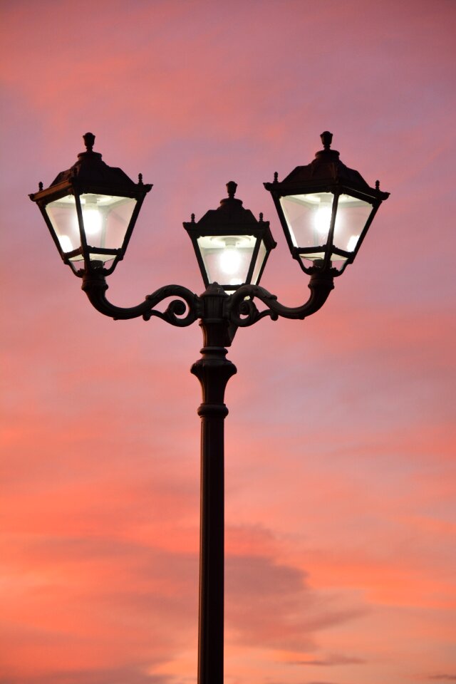 Light sky 3 lanterns