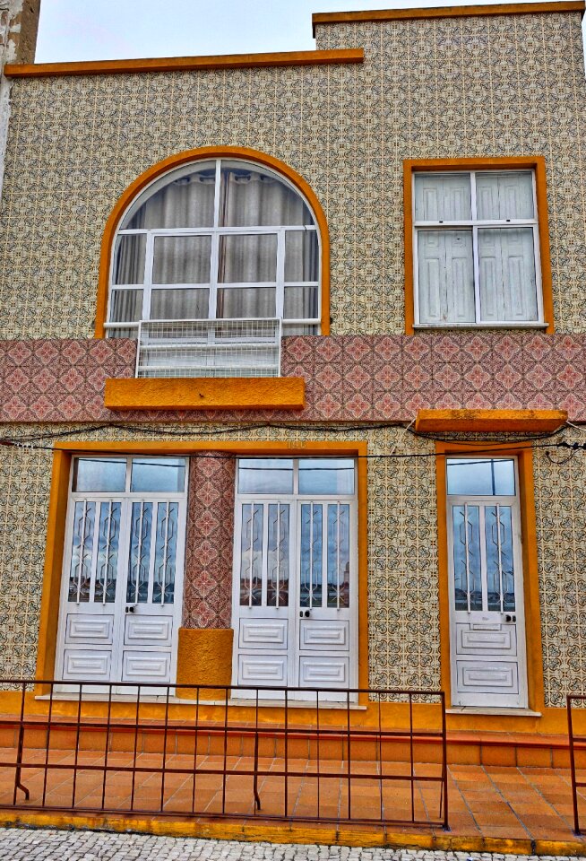 Ornate exterior decoration