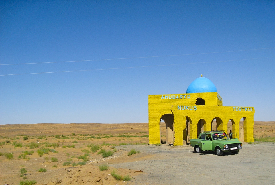 Uzbekistan nukus desert kyzylkum