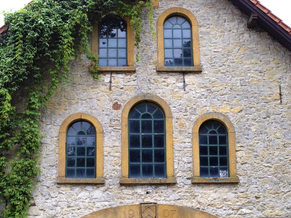 Masonry brick historically