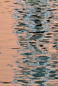 Lake mirroring wave