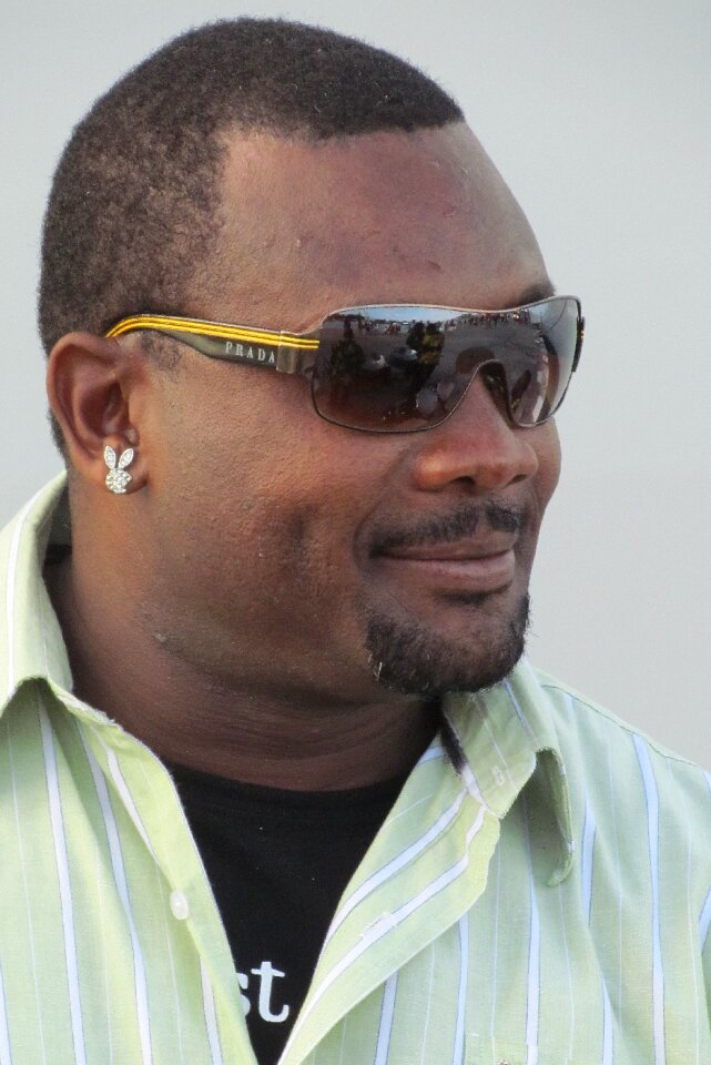 Man face glasses
