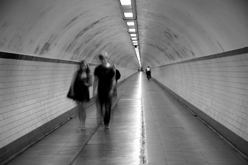 St anna tunnel antwerp black white