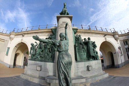 Monument leopold fisheye