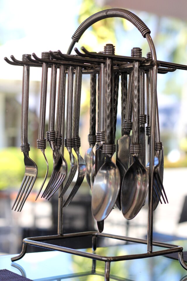 Spoon food