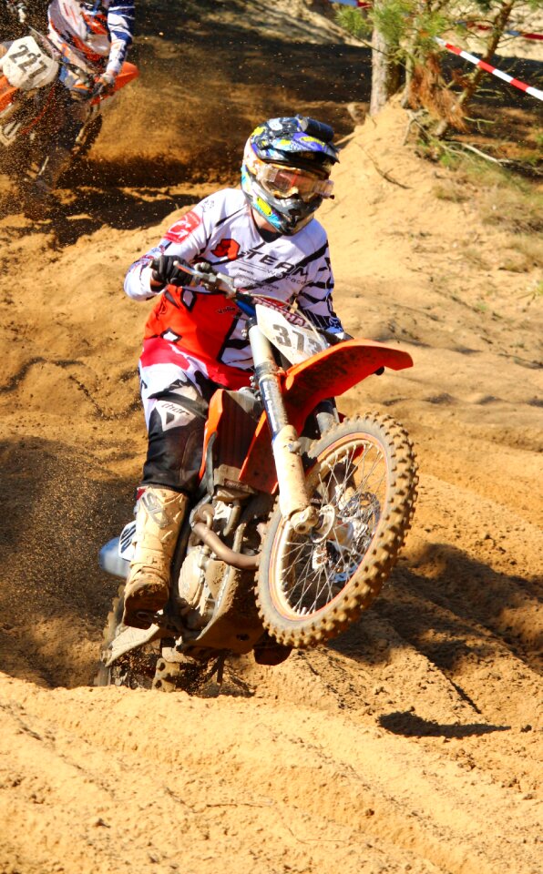 Cross enduro motorsport