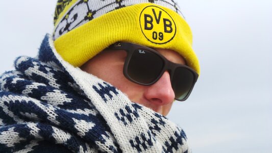 Sunglasses cap scarf