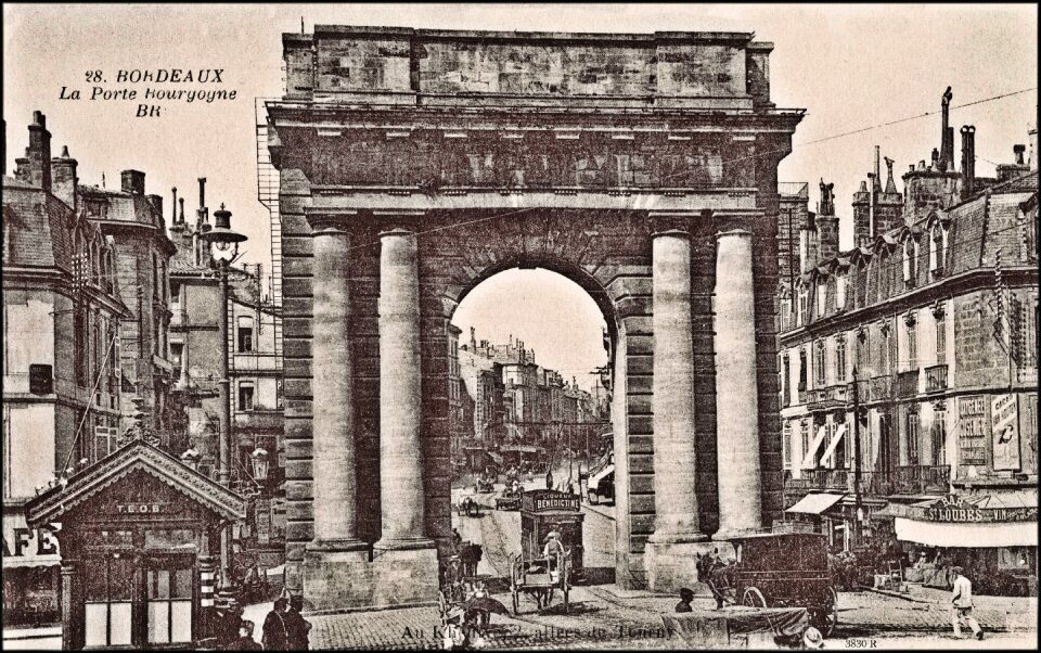 Paris monument triomphe