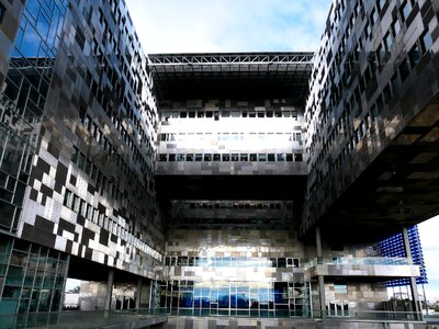 Montpellier reflections modern