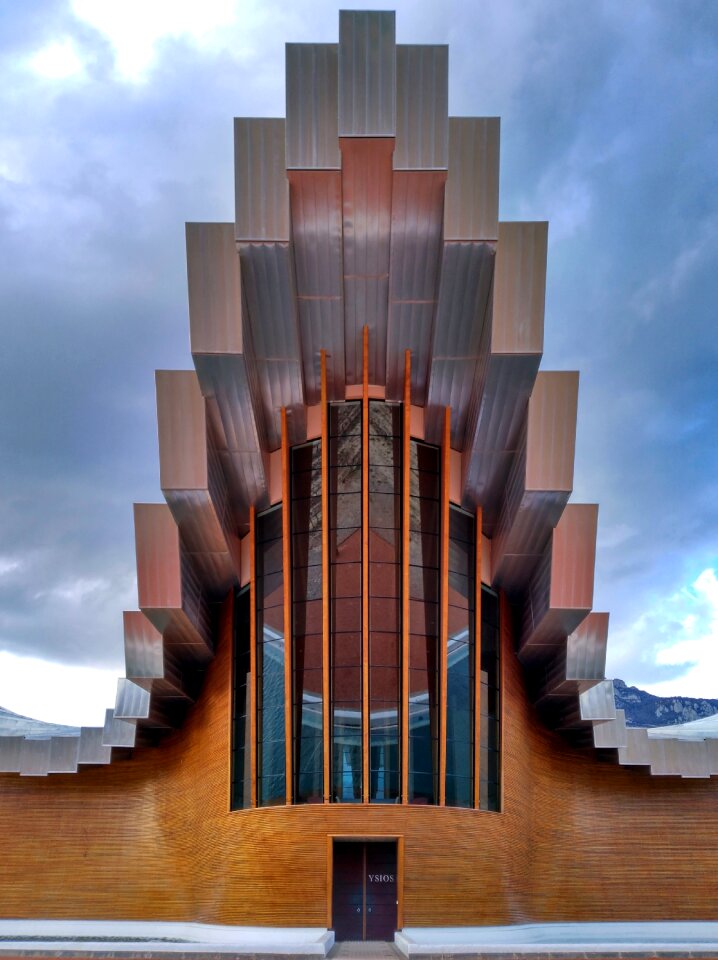 Sky winery modernity