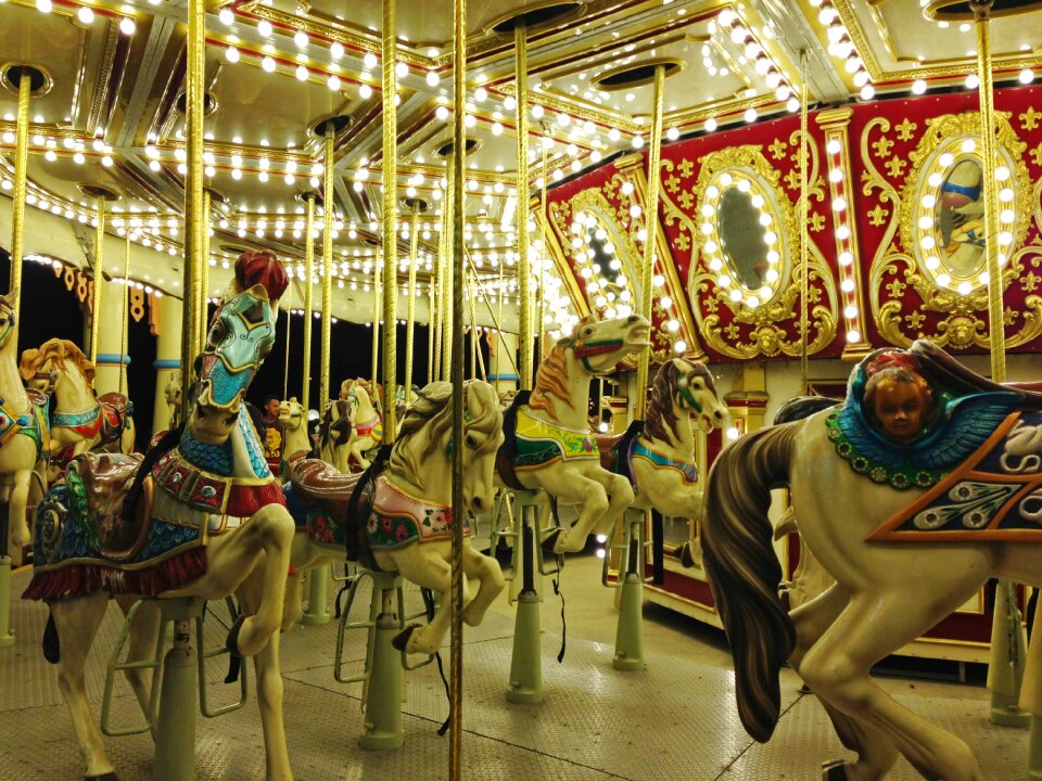 Merry-go-round ride