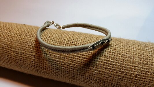 Model beads bracllet