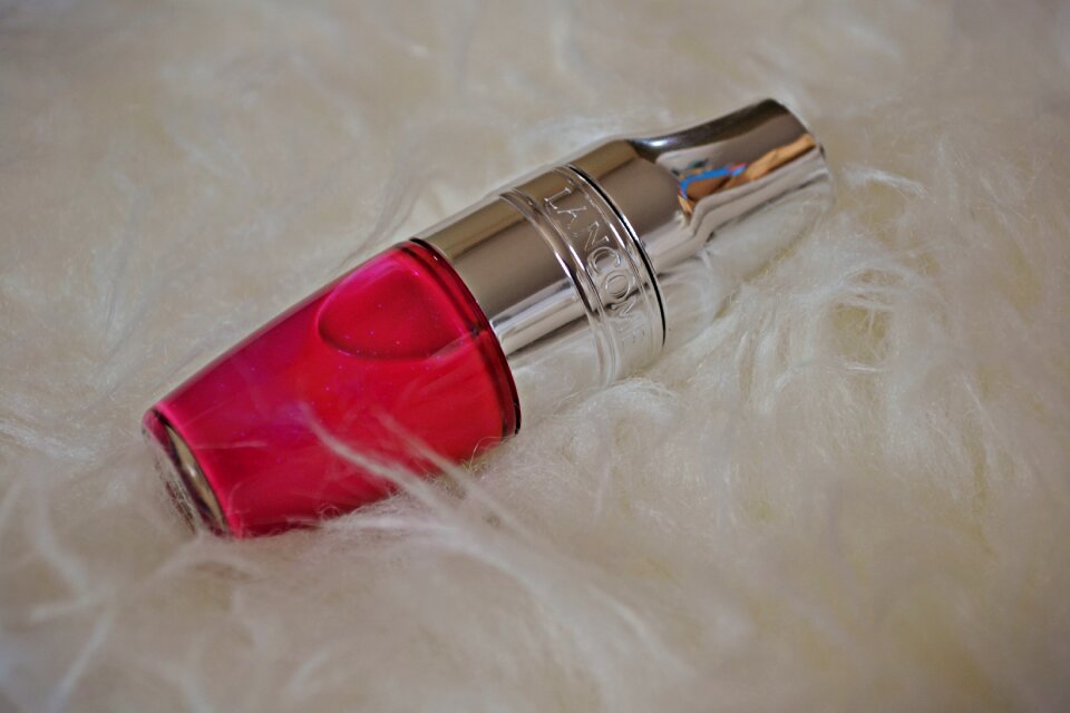 Lipgloss lip gloss lipstick