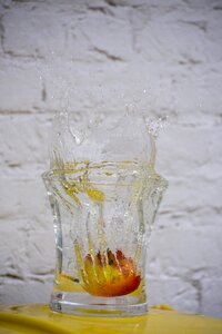 Spetters drops explosion