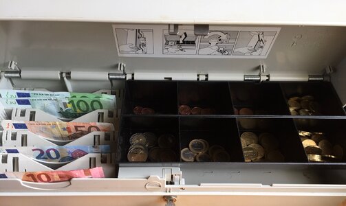 Checkout withdrawal cash drawer
