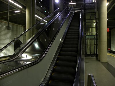 Metro cologne hay market