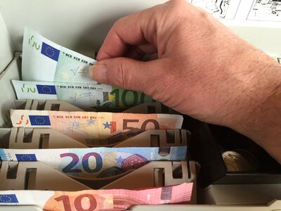 Checkout withdrawal cash drawer