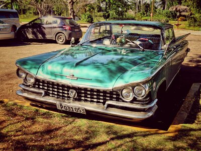 Retro cuba road cruiser photo