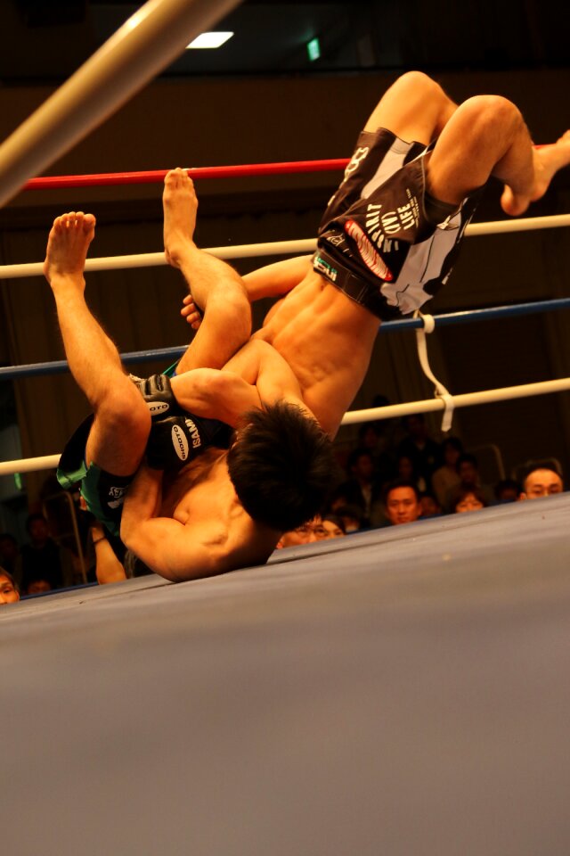 Japan maza fight maza