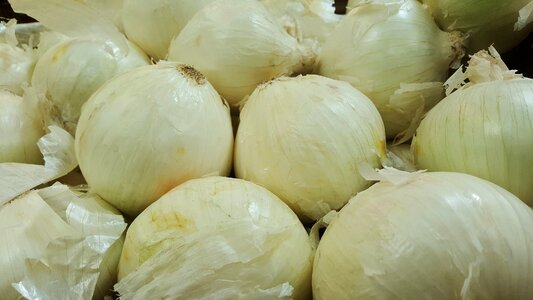 Vegetables cry peel