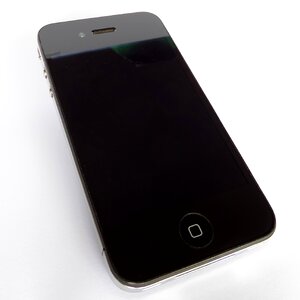 Apple iphone cell phone