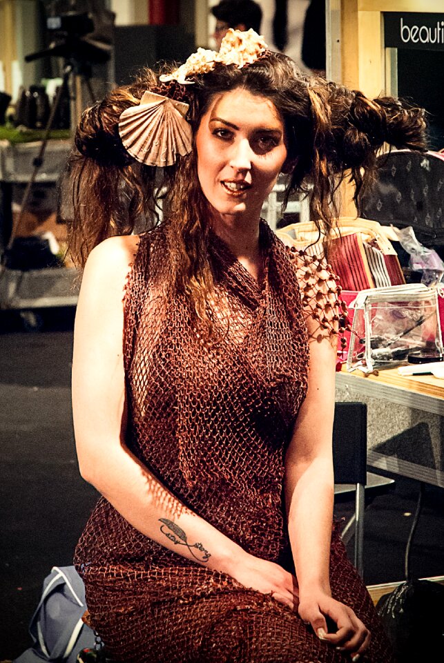 Expocosmética presentation woman
