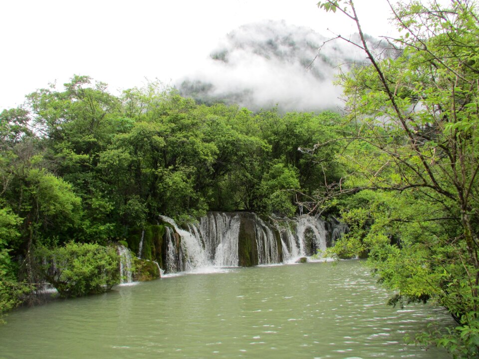 Jiuzhaigou the scenery lake