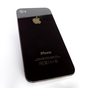 Apple iphone cell phone