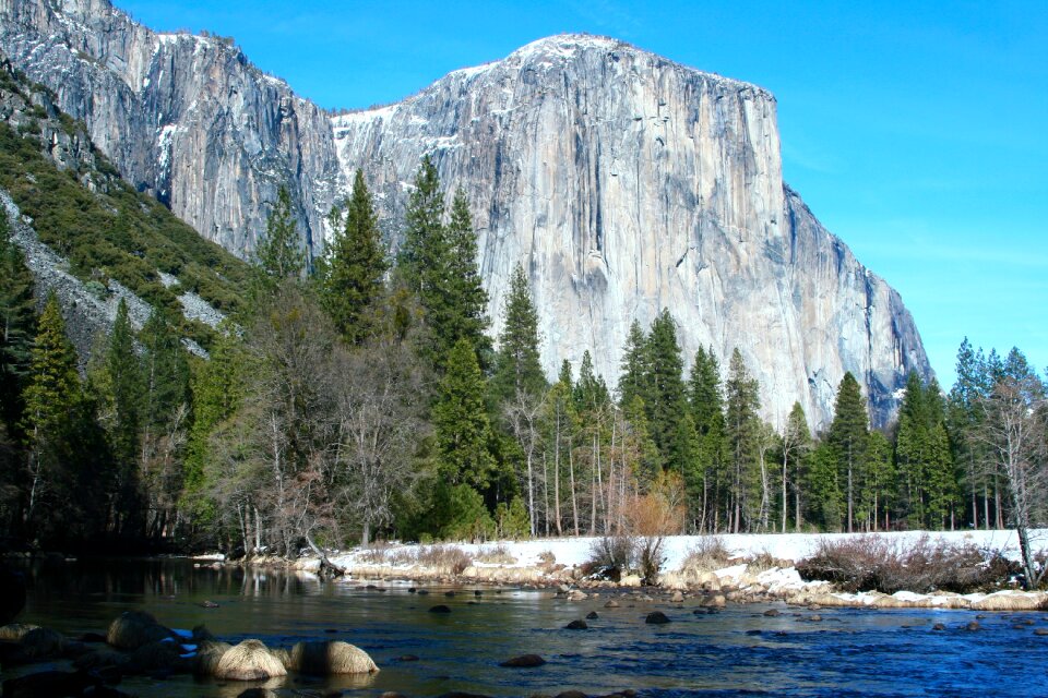 Valley park natural