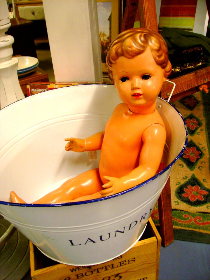 Tinbath bathtime collectible