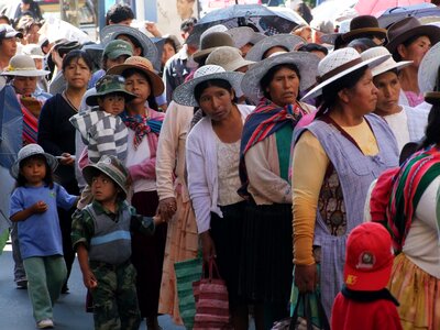 Bolivia waiting
