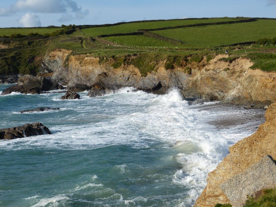 Sea wave shore photo