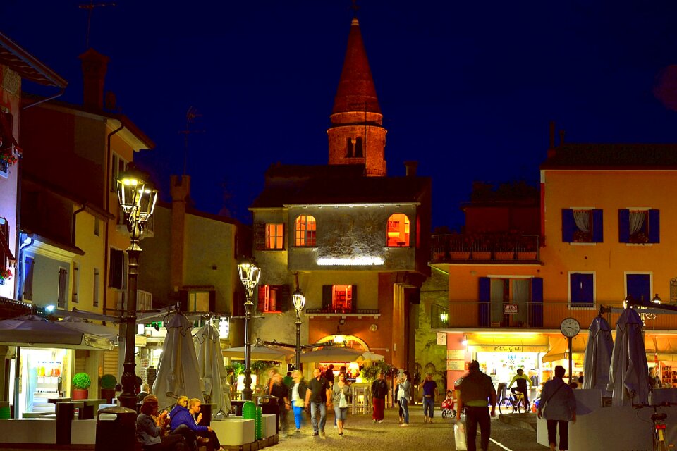 Campanile holidays sea