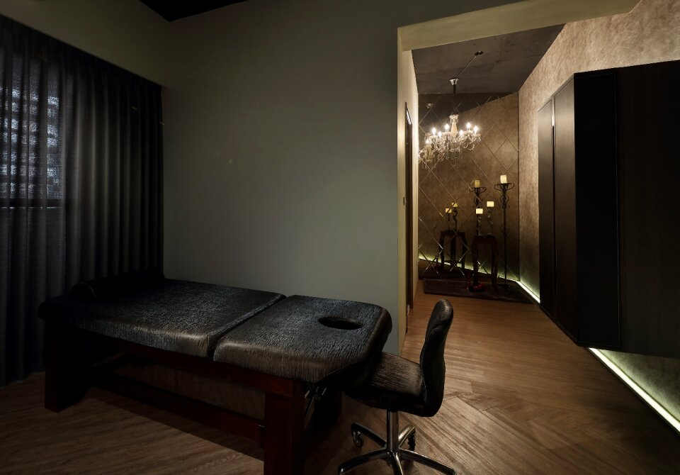 Relax massage indoor