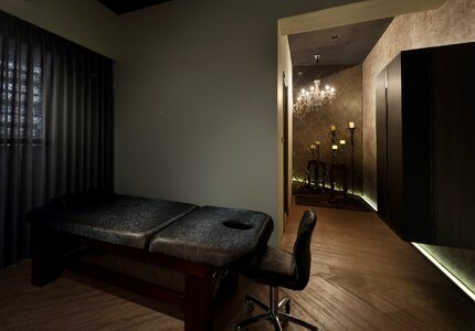 Relax massage indoor