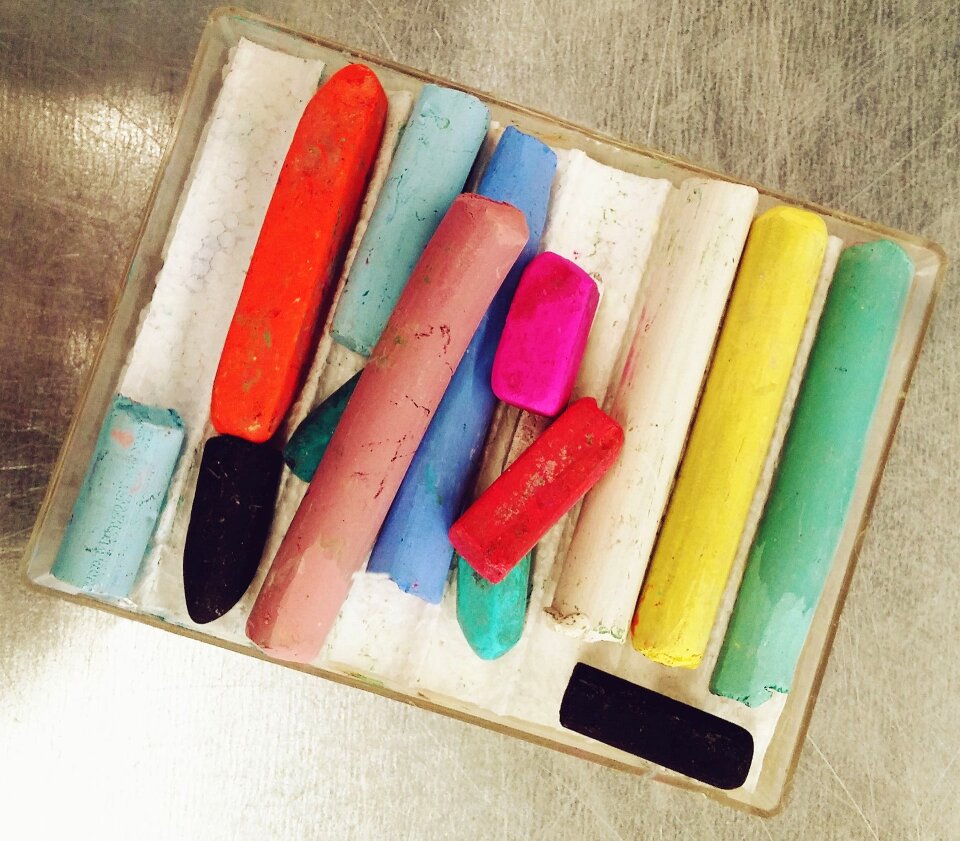 Color art supplies