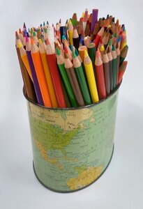 Pencil holder colour