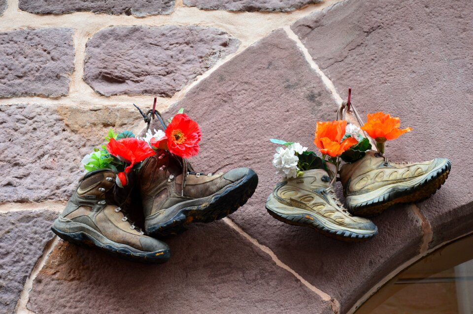Flower pot mountain shoes decoration