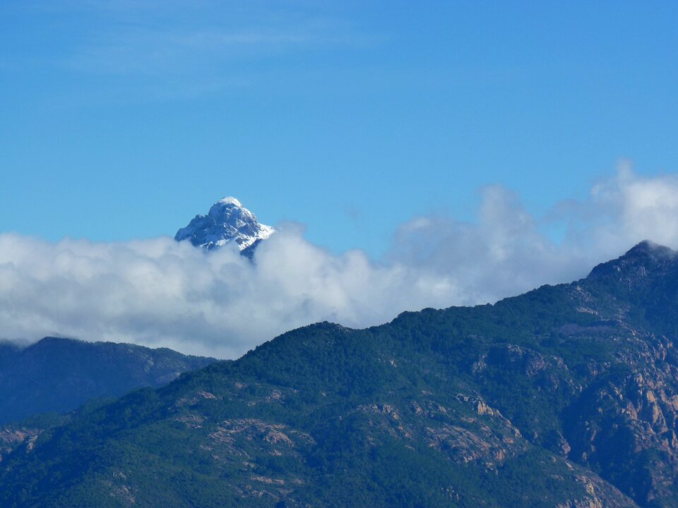 Creeks of piana corsican clouds