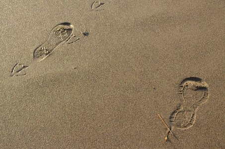 Sand walk barefoot photo