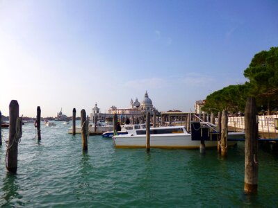 Gondola channel boats